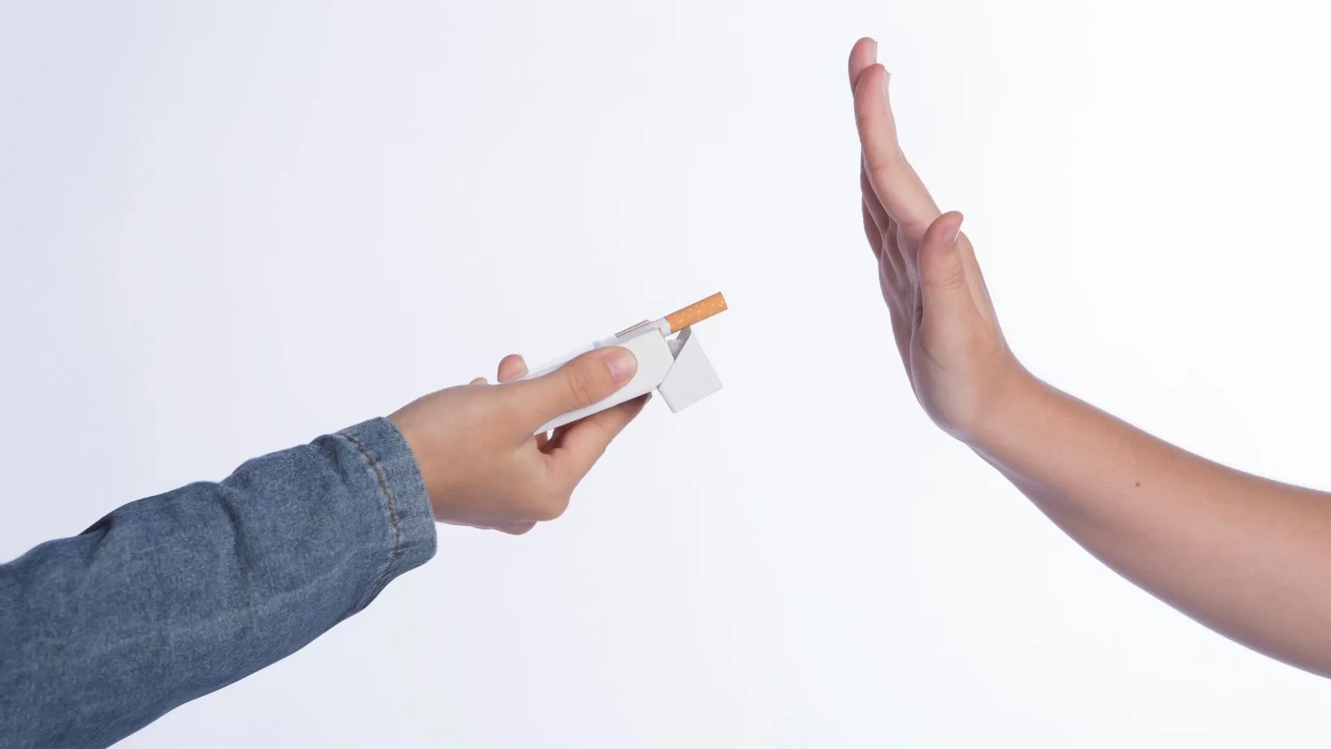 Hình ảnh minh họa màu tóc đen tím bắt đầu phai nhạt dần theo thời gian