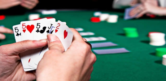 Game bài RIKVIP: Tìm Hiểu Sai Lầm Người Chơi Thường Gặp 2 Game bài RIKVIP: Tìm Hiểu Sai Lầm Người Chơi Thường Gặp
